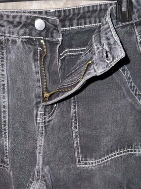 SHEIN Women's Black Contrast Stitch Cargo Jeans Size M